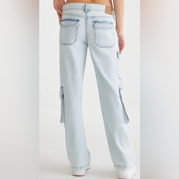 Aeropostale Low Rise Light Wash Cargo Jeans Size 000 - Picture 5 of 16